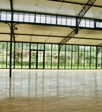 Les 400m2 de l'Orangerie, tout en parquet